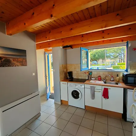 Maison Cosy A 700 M De L'ocean Holiday home *