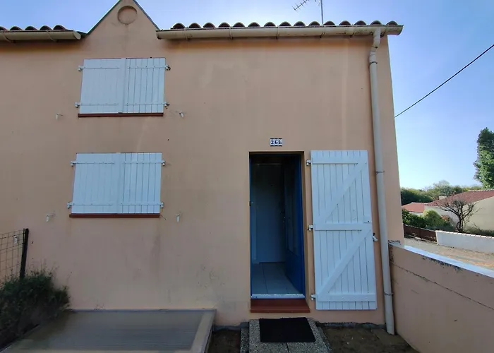 Maison Cosy A 700 M De L'ocean 펜션 *